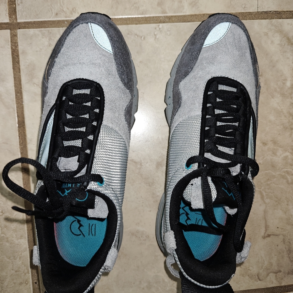 Clearwater MTN Tennis Shoes